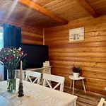 Drewniany Zakatek - Z Sauna I Balia 빌라